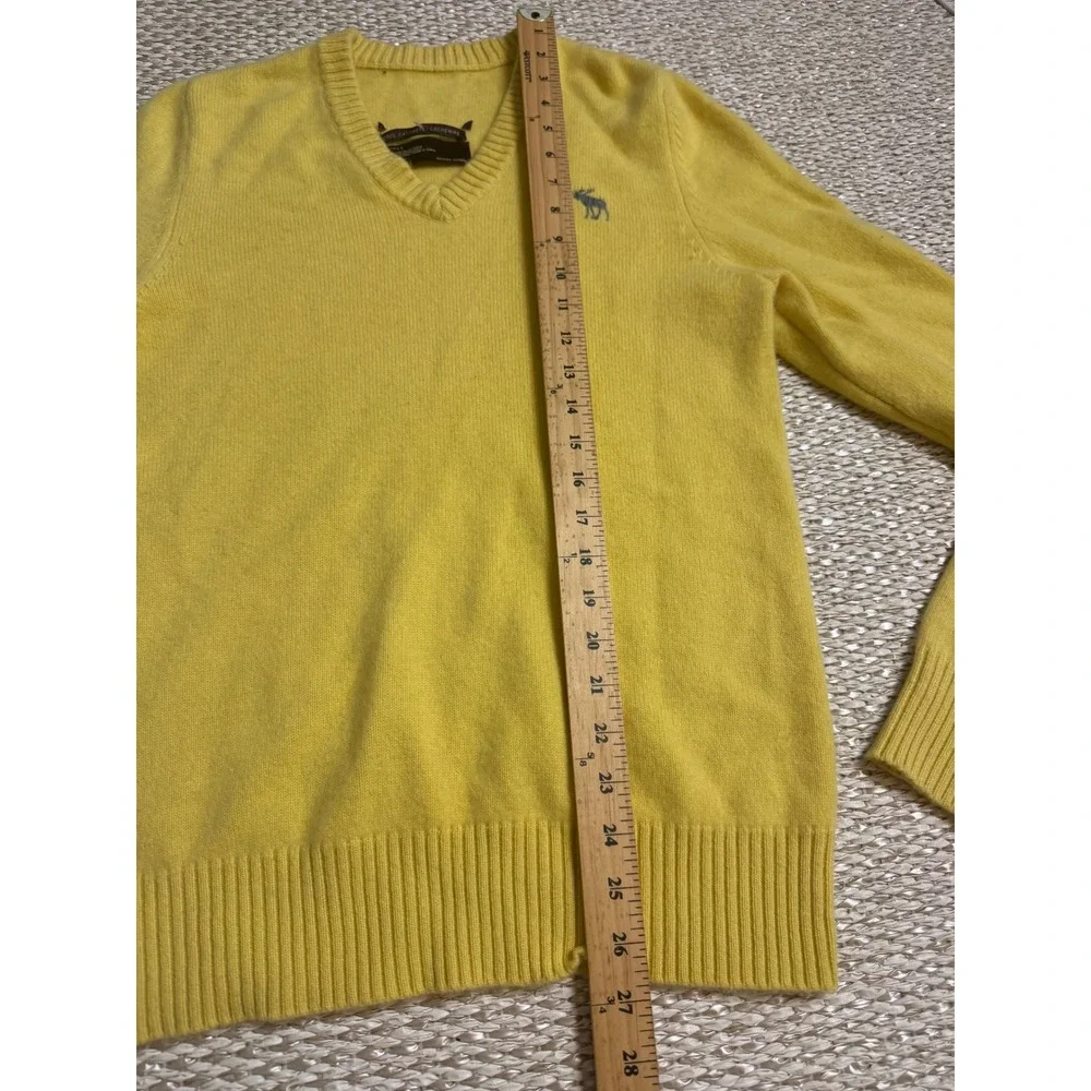 Abercrombie & Fitch vintage 100% Cashmere V-Neck Sweater Yellow Y2K  Moose Logo